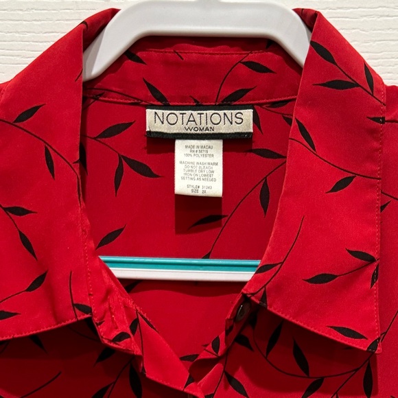 WOMENS LONG SLEEVE VINTAGE BLOUSE. BUTTON DOWN COLLARED RED BLOUSE. NO FLAWS - Picture 5 of 11